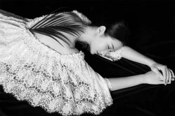 -巴黎婚纱摄影工作室