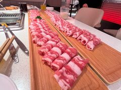 -海底捞火锅(中商百货夜宵主题店)