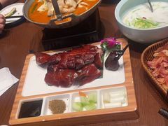 -老滇山寨•云南特色菜•地方菜•民族风情歌舞表演(世纪金源店)