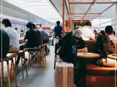 -星巴克(上海虹桥新天地二店)