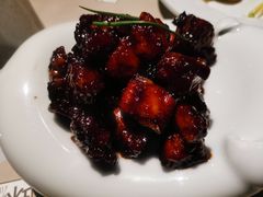 -穹六人间 people 6(岳阳路店)