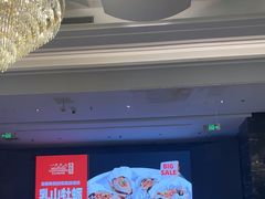 -万龙洲海鲜(大兴绿地缤纷城店)