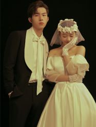 -青禾蒙娜丽莎婚纱摄影(武汉总店)