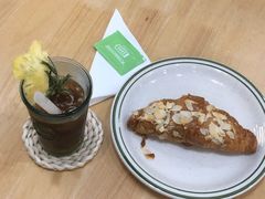 -Fruiffee Cafe 果啡派