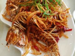 -覃记海鲜美食餐厅