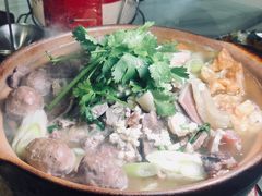 潮汕牛杂煲-品大伍·食之道品伍味(汪海店)