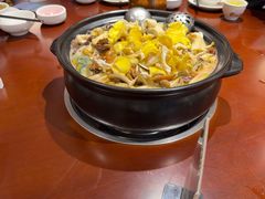 -菌之家·专业纯野生菌火锅·特色炒菌