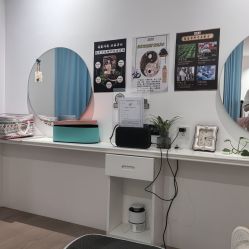 点击看大图 -舒欣头疗·俏丝谧语 白发脱发专业护理