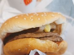 -麦当劳(静安寺店)