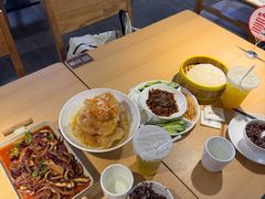 -关东小磨东北菜(上海长风大悦城店)