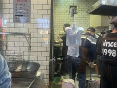-覃肥叔桂林米粉(粮道街店)