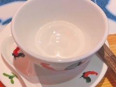 餐具摆设-芽笼芽笼新加坡餐厅(世纪汇店)