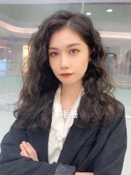 -藤野造型烫发染发