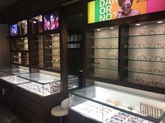 -视野联行眼镜蔡司·依视路官方授权店(顺城店)
