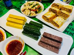 -令氏家外家周秦食府(高新店)
