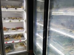 -何氏串串香火锅(翠亨店)