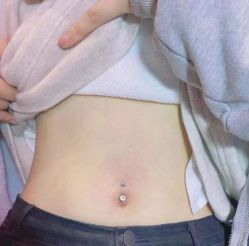 -AI艾耳·专业手工耳洞·穿孔美学馆
