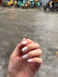 -芊屿芊浔美甲