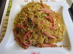 火腿公仔面-兄弟尚品星派休闲茶餐厅