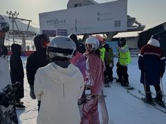 -辽阳弓长岭温泉滑雪场