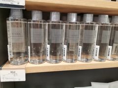 -优衣库(上海正大广场店)