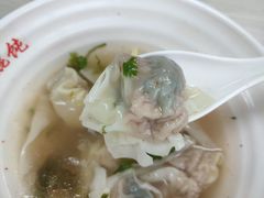 皮蛋蛋黄双拼馄饨-海平馄饨(逍遥二路店)