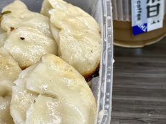 -黄阿姨锅贴大王(万航渡路店)