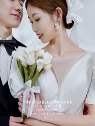 -芭莎视觉婚纱摄影(花溪店)