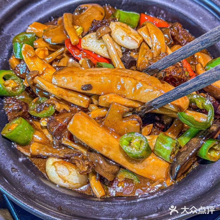 在杭州！带你领略苗族风味美食😌