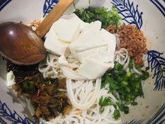 -蜗牛小馆醉乡民谣云南菜(惠新西里店)