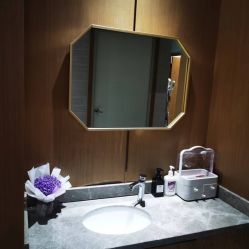 -苑苑vbeauty科技美容SPA