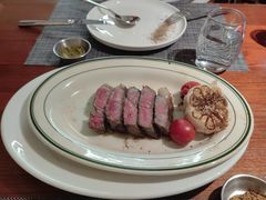 -MONICH牛排融合餐厅(和义大道购物中心店)