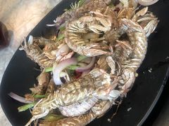 -沪小胖小龙虾(淮海中路旗舰店)