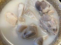 -新草堂锅物料理(泉城路店)