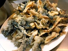 炸鱼皮-胡须佬鸡煲四季火锅店(石厦西村直营店)