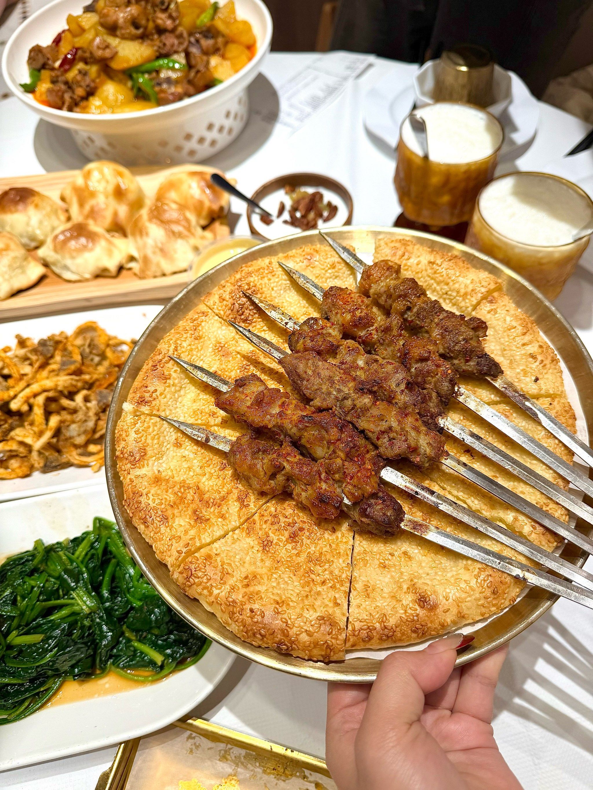 多少次来万象城就为了这个经典羊肉串和馕饼!