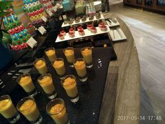 -OPEN開全日自助餐厅·西餐·海鲜(佛山希尔顿酒店)