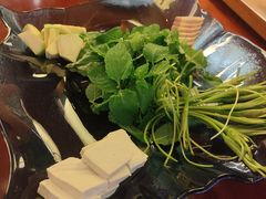 -东西风牛排馆周末烧烤自助(首都机场希尔顿店)