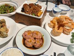 -梅飞酒家(名辉豪庭店)