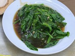 蚝油生菜-新记肉骨茶
