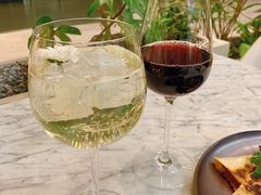 -théATRE茶聚场·餐厅(环球金融中心店)