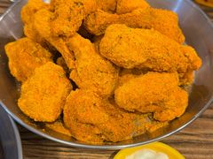 -BHC炸鸡(明洞总店)