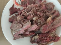 -闫家驴肉老店(华电一校店)