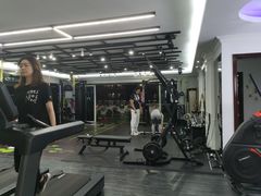 -简·无界健身工作室·运动康复·体态(石厦店)