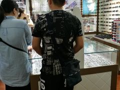 -华彬眼镜专业渐进配镜(潘家园店)