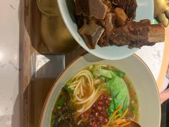 -百春原湖南牛肉粉(百联世纪店)