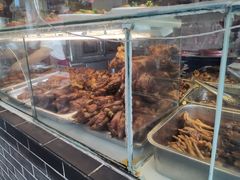 -老鼎万春卤菜(五代传承创始老店)