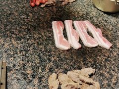 -小花猪韩式石板烤肉