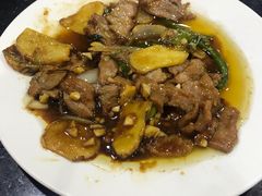 -一哥美食(总店)