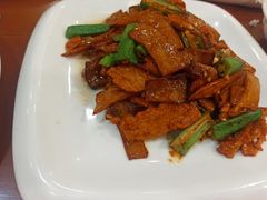 -满龙源餐厅(南十马路店)